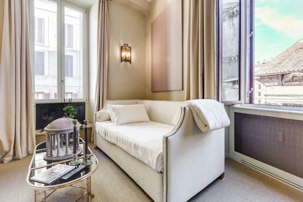 Willa Luxurious Loft Facing The Pantheon Rzym Zewnętrze zdjęcie
