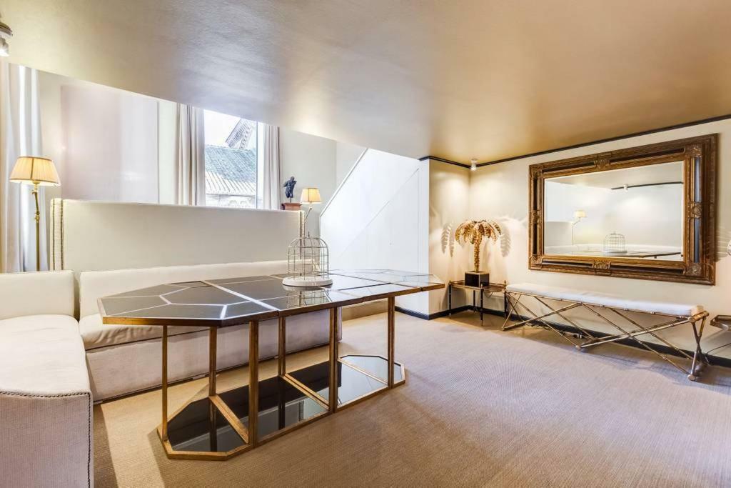 Willa Luxurious Loft Facing The Pantheon Rzym Zewnętrze zdjęcie
