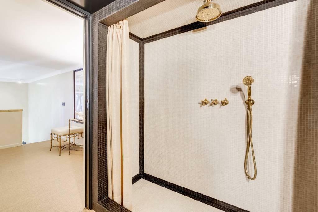 Willa Luxurious Loft Facing The Pantheon Rzym Zewnętrze zdjęcie